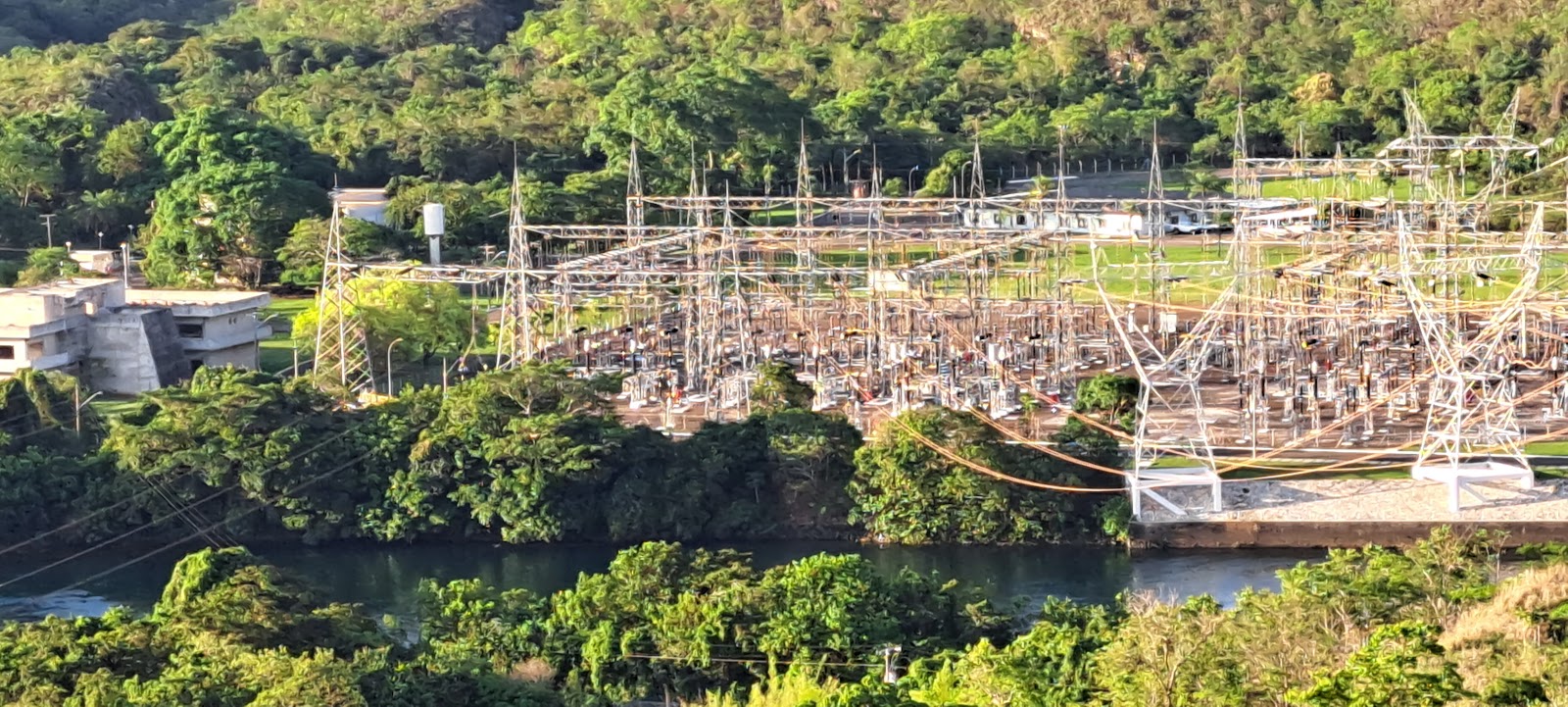 Capitólio de Ônibus: Guia Completo para sua Excursão nos Cânions de Furnas