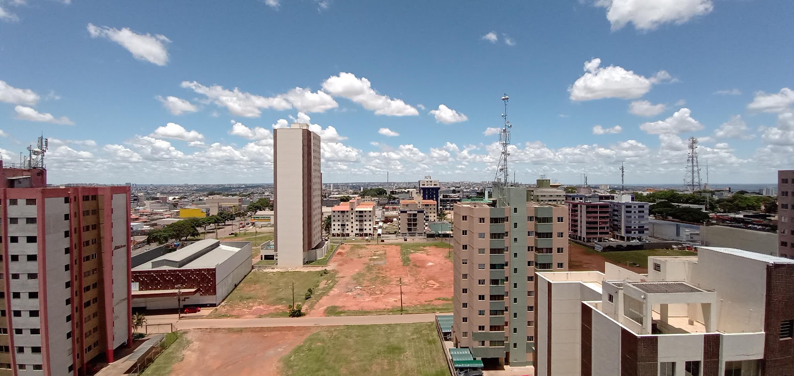 Ceilândia de Ônibus: Explore a Alma e Cultura do Distrito Federal!