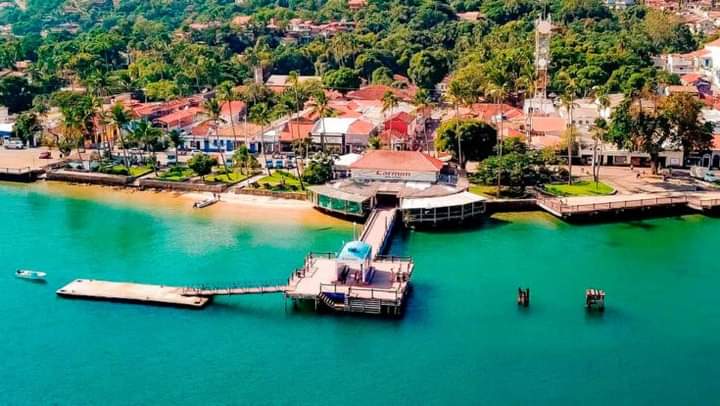 Ilhabela de Ônibus: Sua Excursão Perfeita ao Paraíso Litorâneo