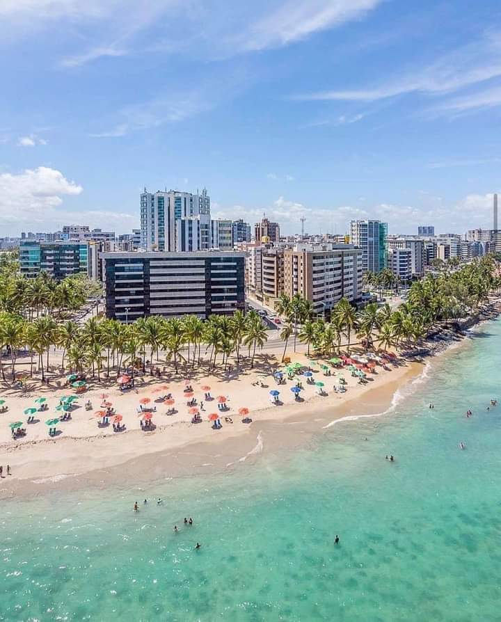 Maceió de Onibus: Roteiro Completo no Paraíso das Águas