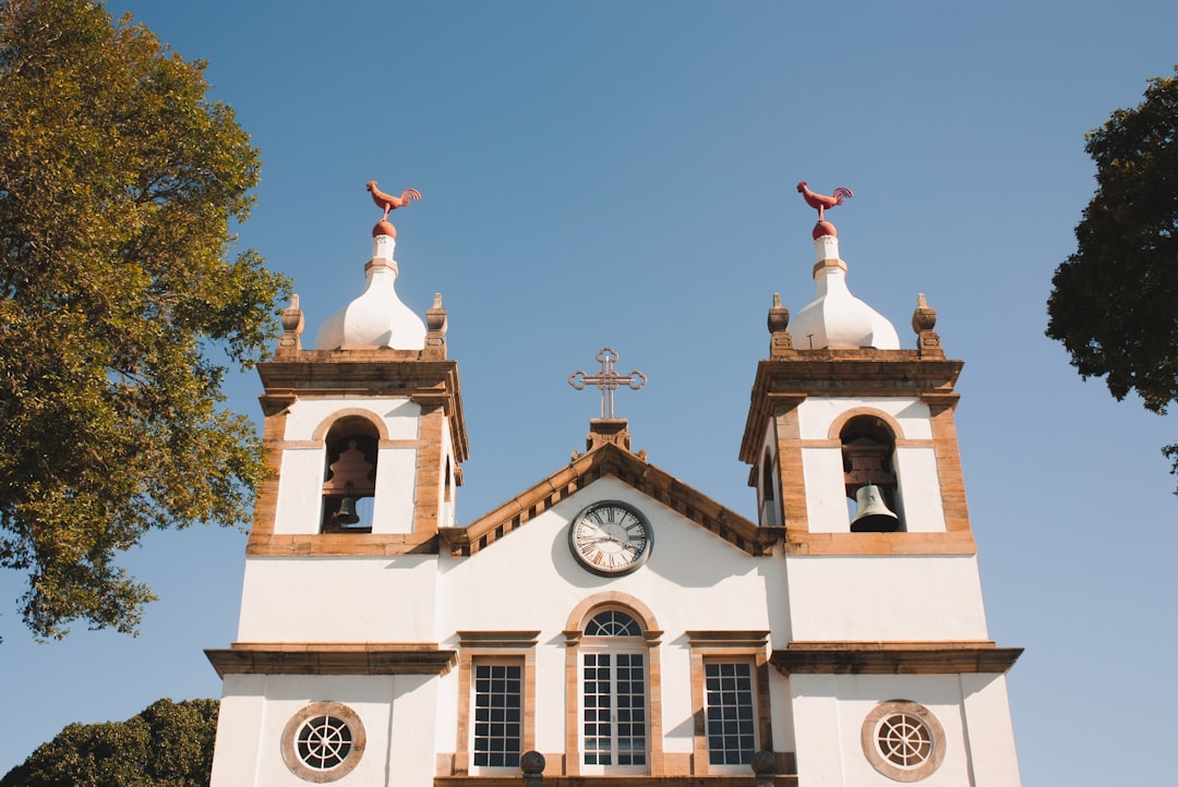 Turismo Religioso no Brasil: Roteiros de Ônibus Inesquecíveis